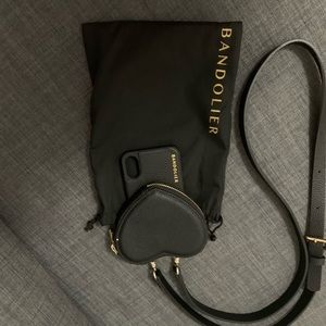 Bandolier IPhone X -Willa Crossbody Heart